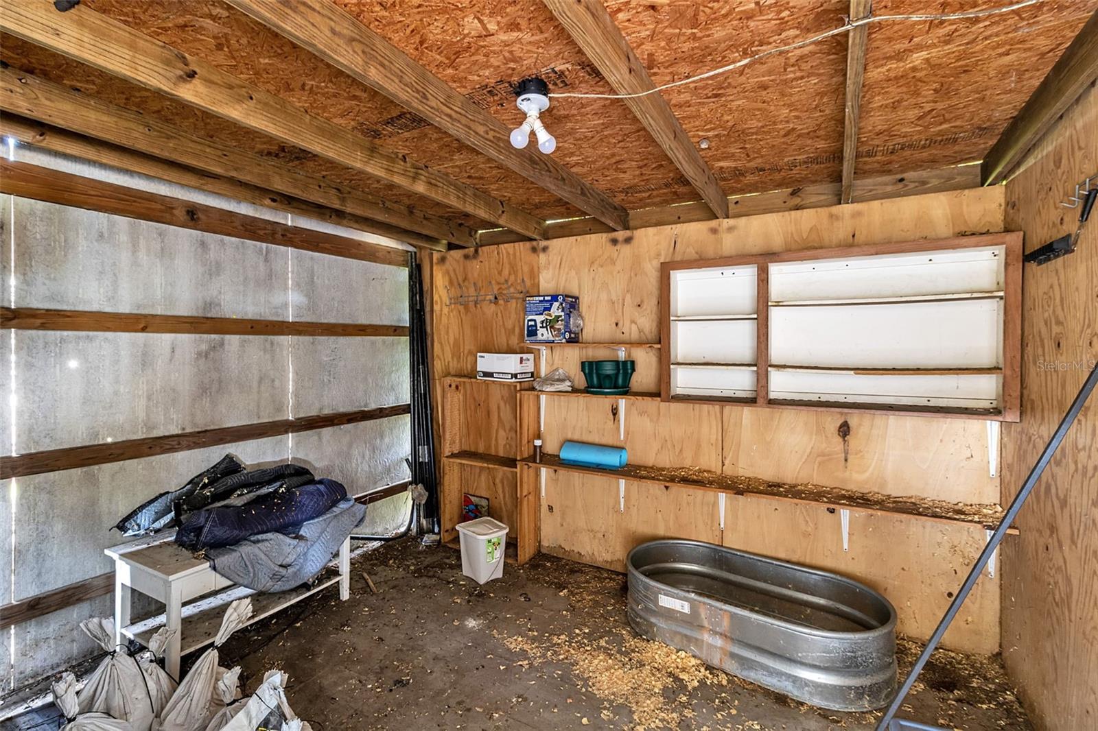 ACREAGE & UNREC - Residential