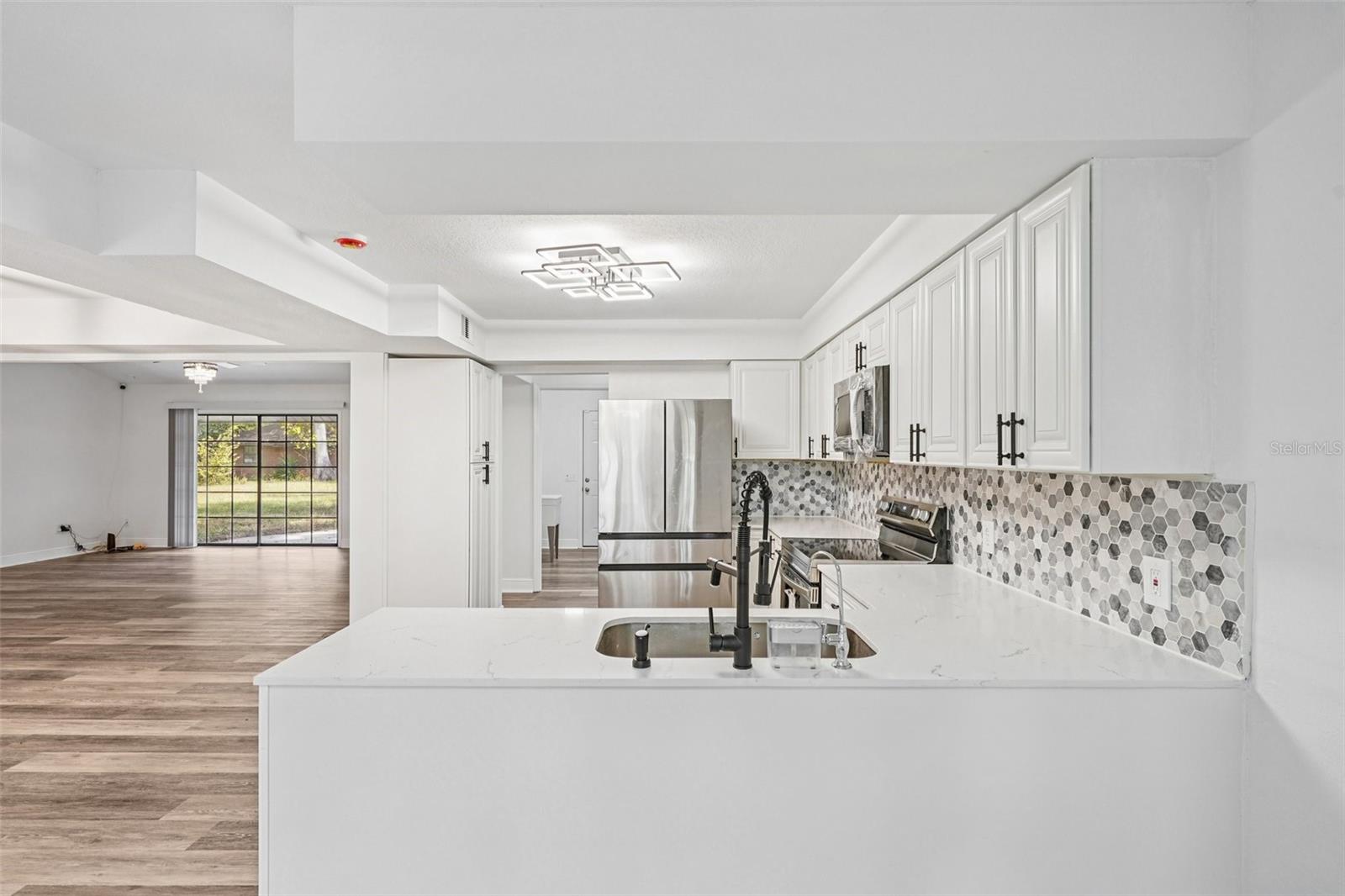 COUNTRY WOODS ESTATE - Residential