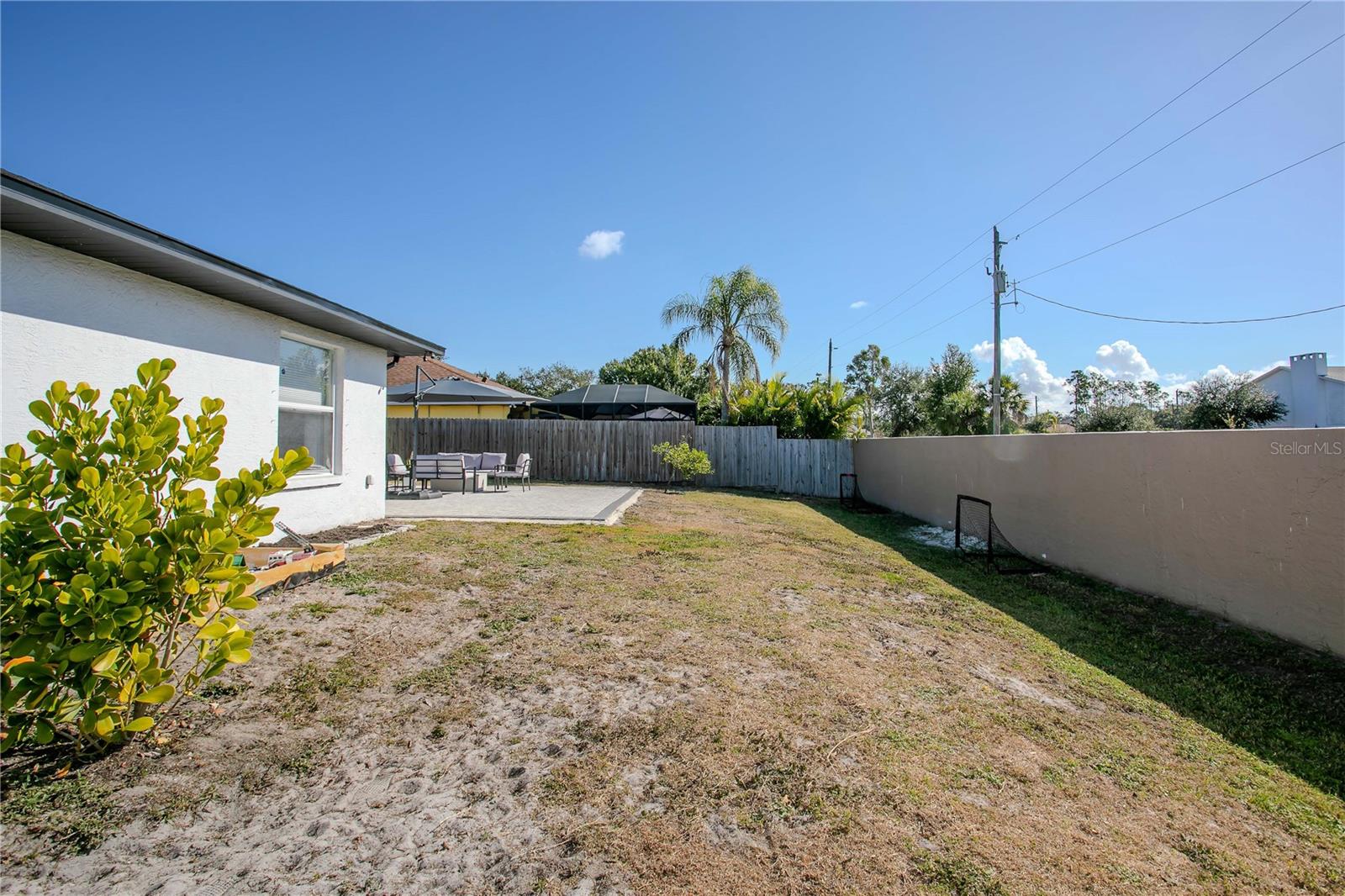 RIVERS EDGE - Residential