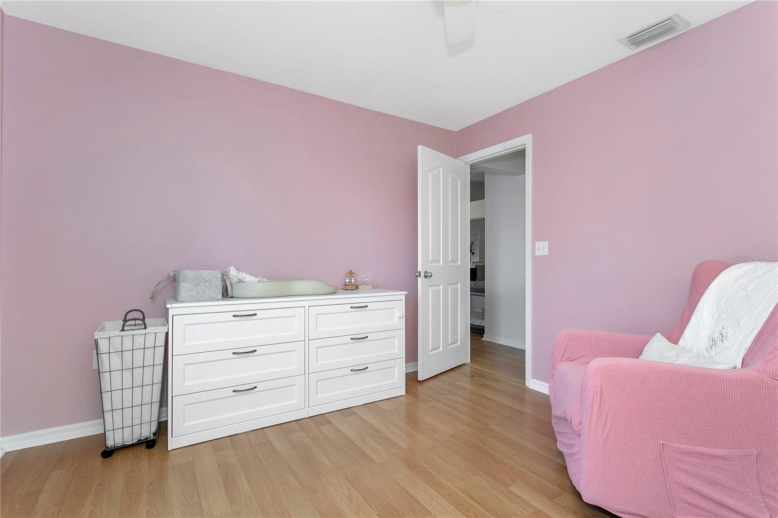 RIVERS EDGE - Residential