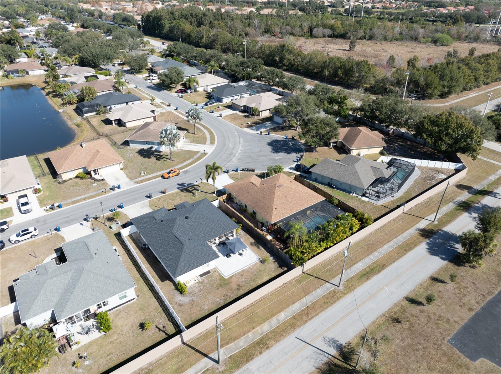 RIVERS EDGE - Residential