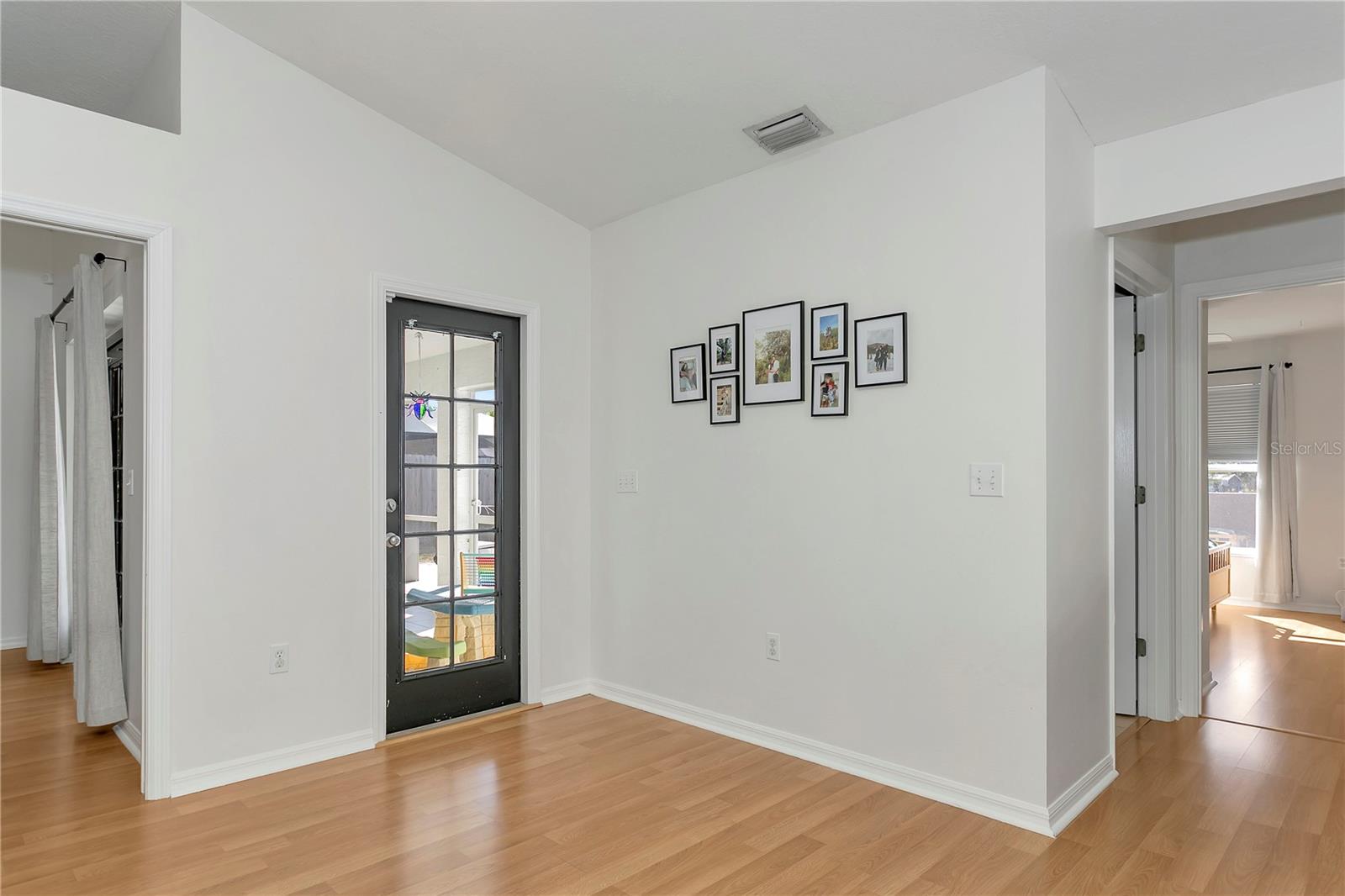 RIVERS EDGE - Residential