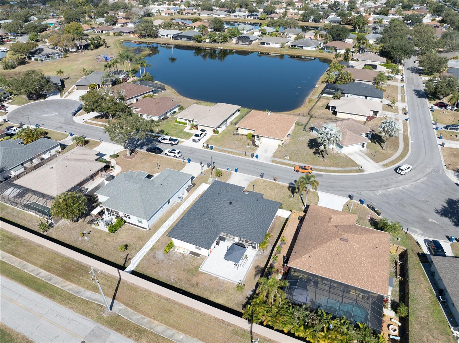 RIVERS EDGE - Residential