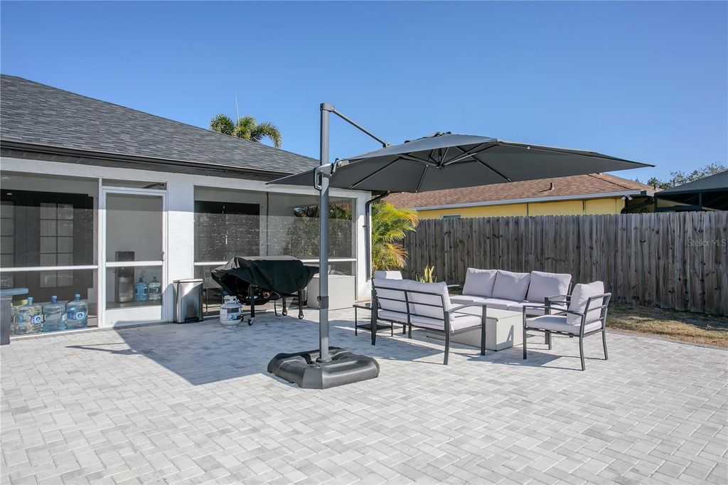 Photo of 6647 68th Street E, Bradenton, FL 34203 (MLS # TB8469837)