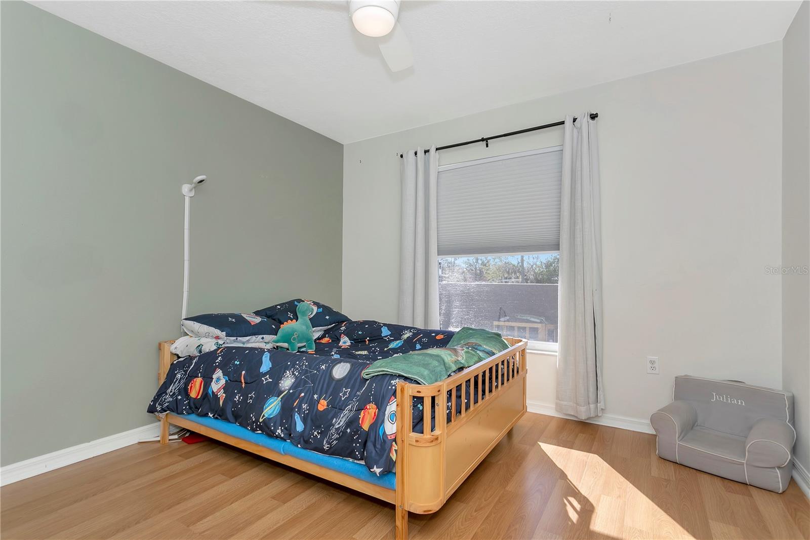 RIVERS EDGE - Residential