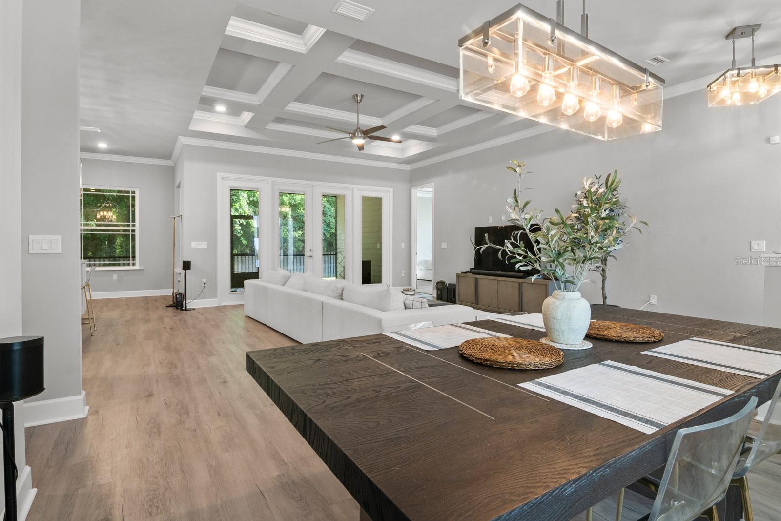 LUGANO PH I - Residential Lease