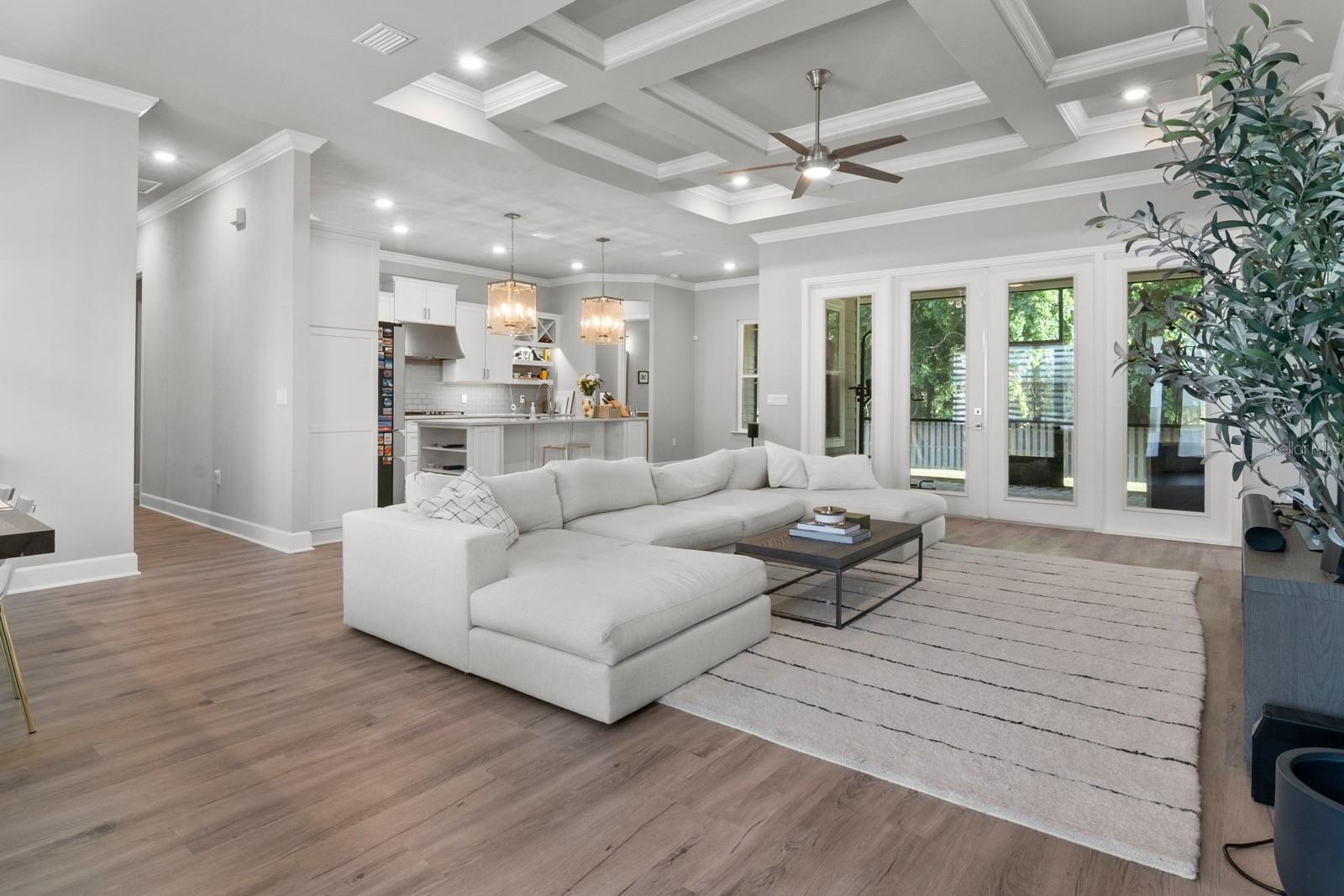 LUGANO PH I - Residential Lease