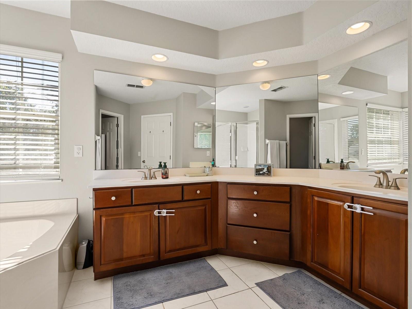 GATLIN GARDENS - Residential