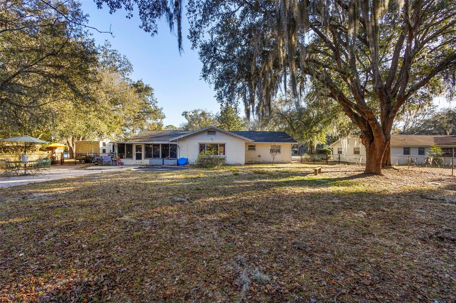 MAGNOLIA SHORES - Residential