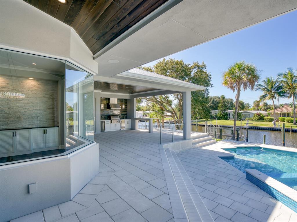 SARA SANDS - Residential