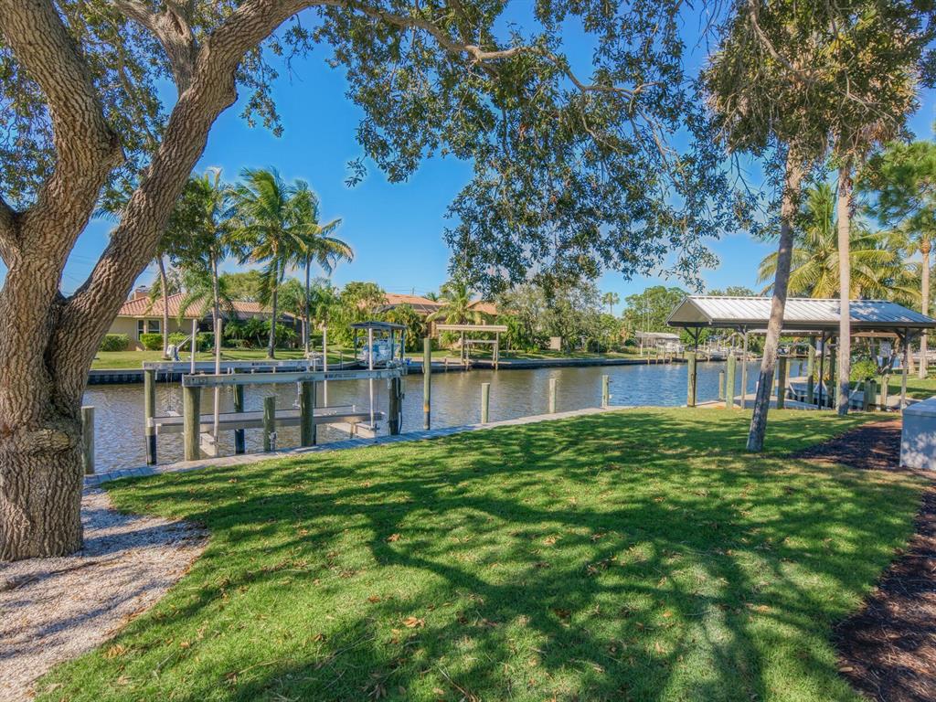 SARA SANDS - Residential