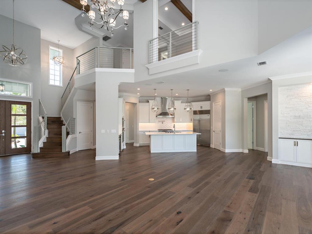 SARA SANDS - Residential