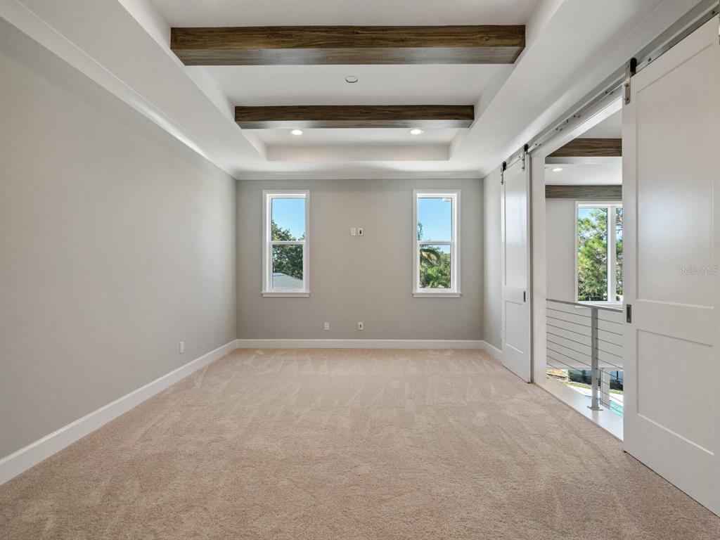 SARA SANDS - Residential