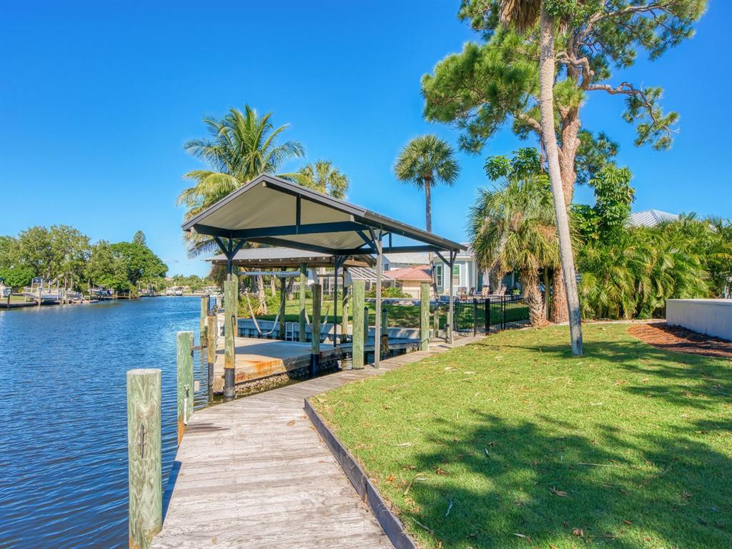 SARA SANDS - Residential