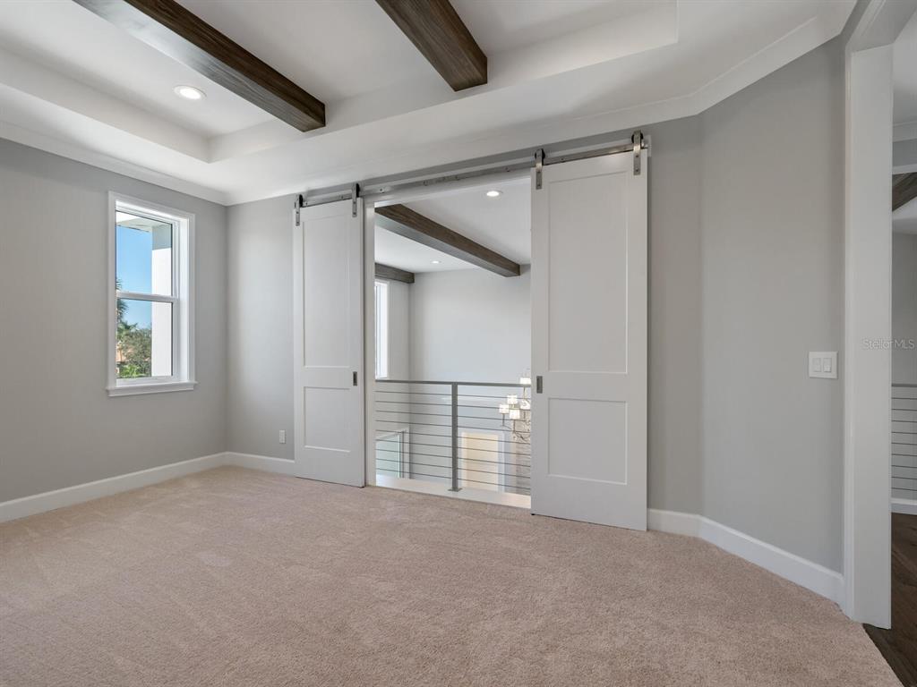 SARA SANDS - Residential