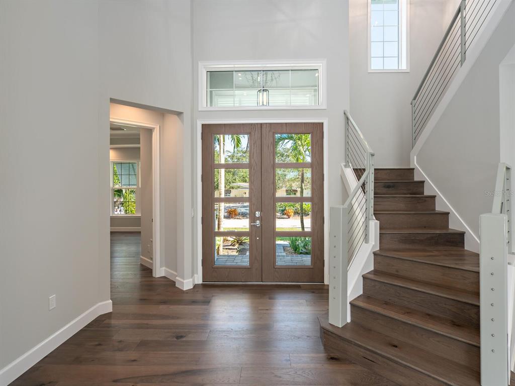 SARA SANDS - Residential