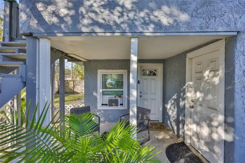 Photo of 1208 17th St N, St Petersburg, FL 33713 (MLS # TB8460433)