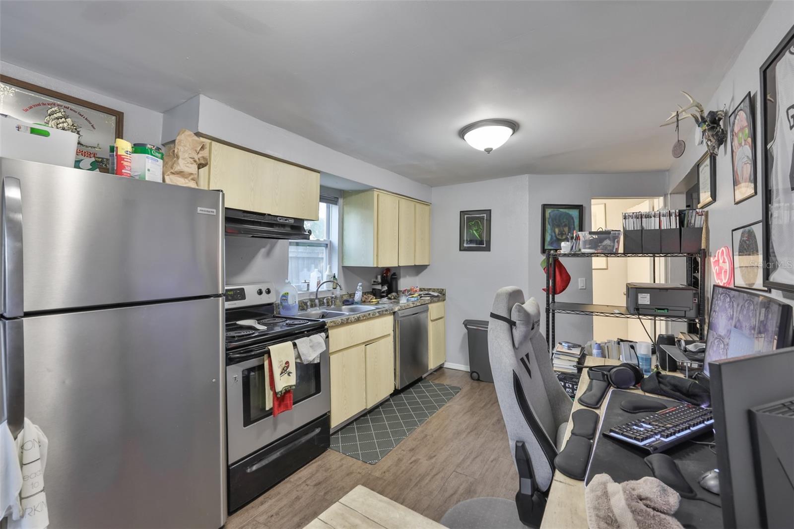 LEWIS & BURKHARD - Residential Income