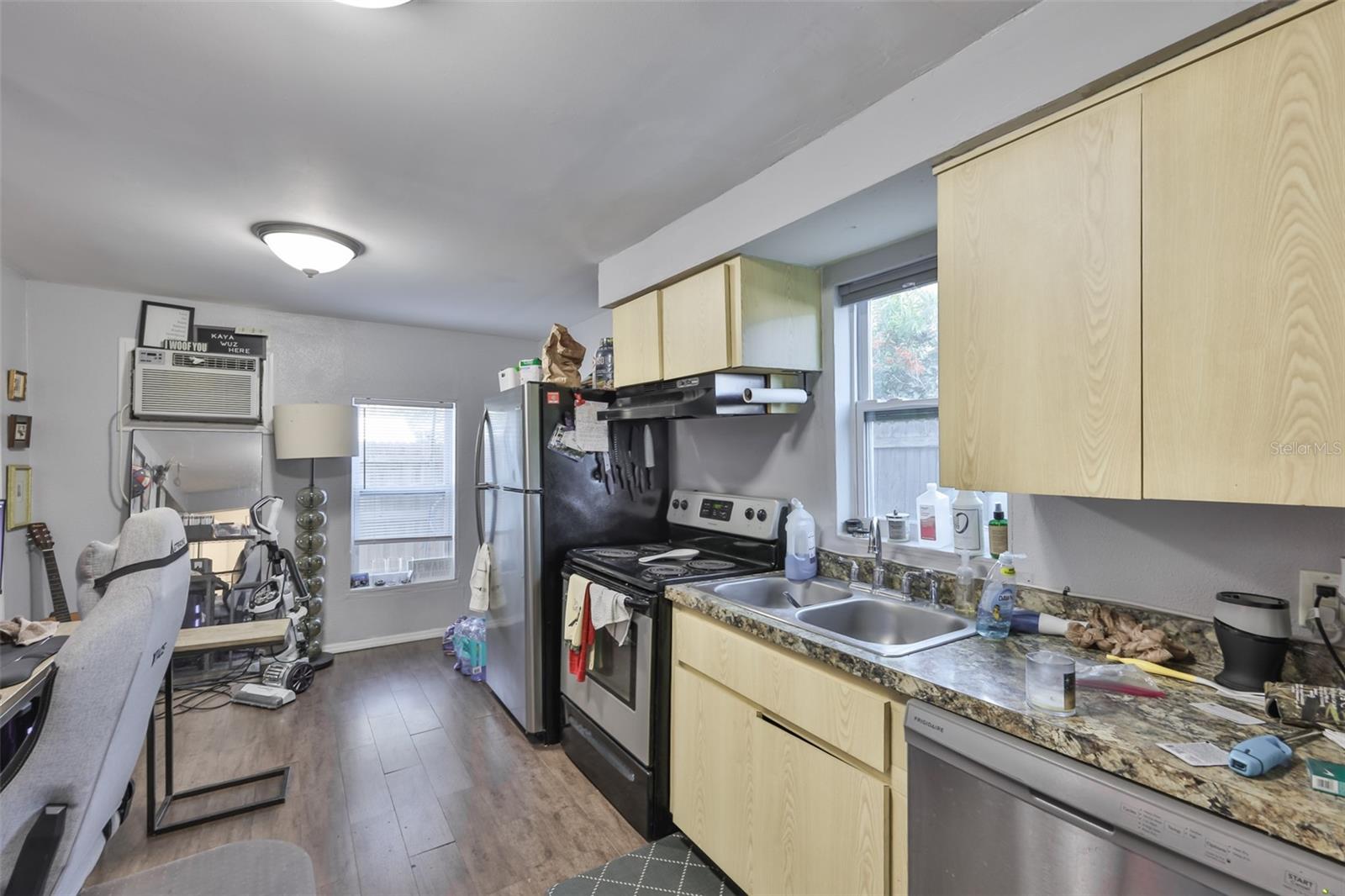 LEWIS & BURKHARD - Residential Income