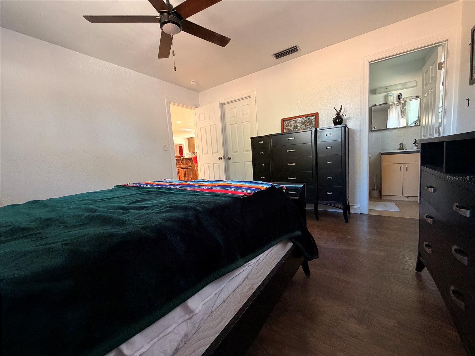 SHORE ACRES VENICE SEC 2ND REP - Residential