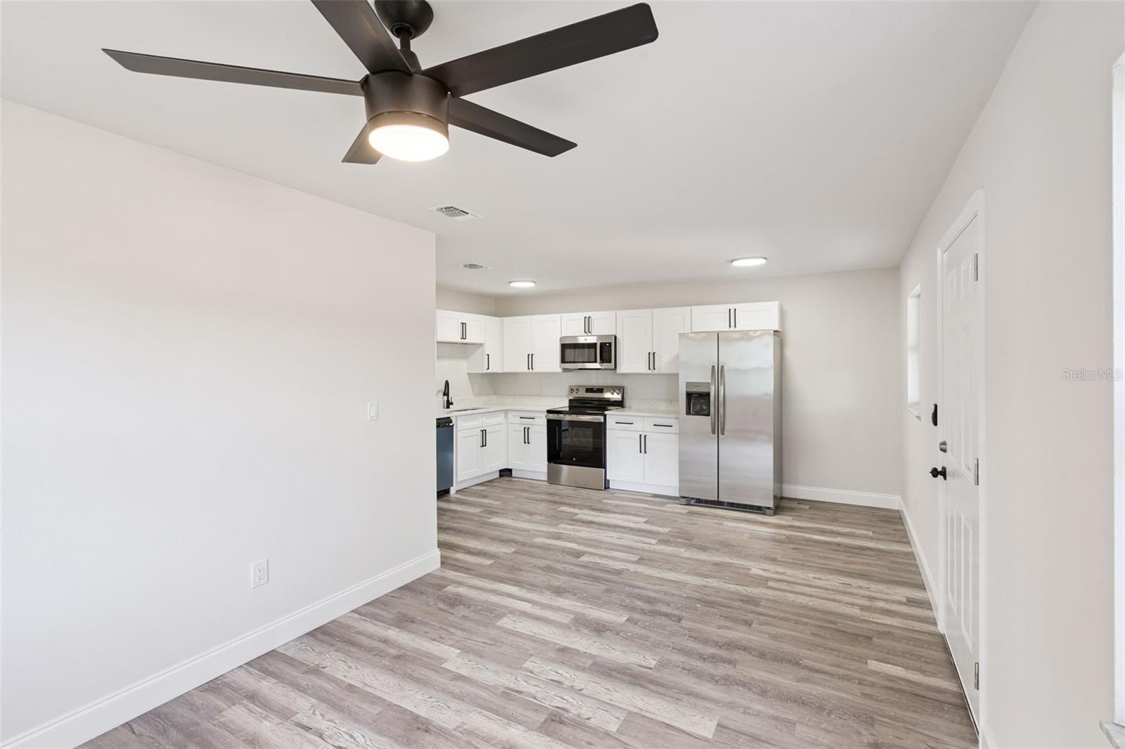 2720 PINEAPPLE AVENUE