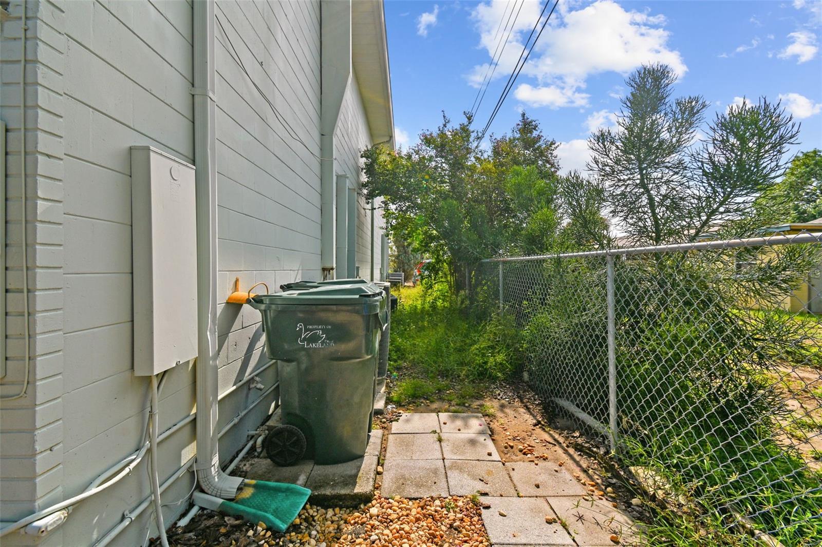 INTERLACHEN HEIGHTS - Commercial Lease