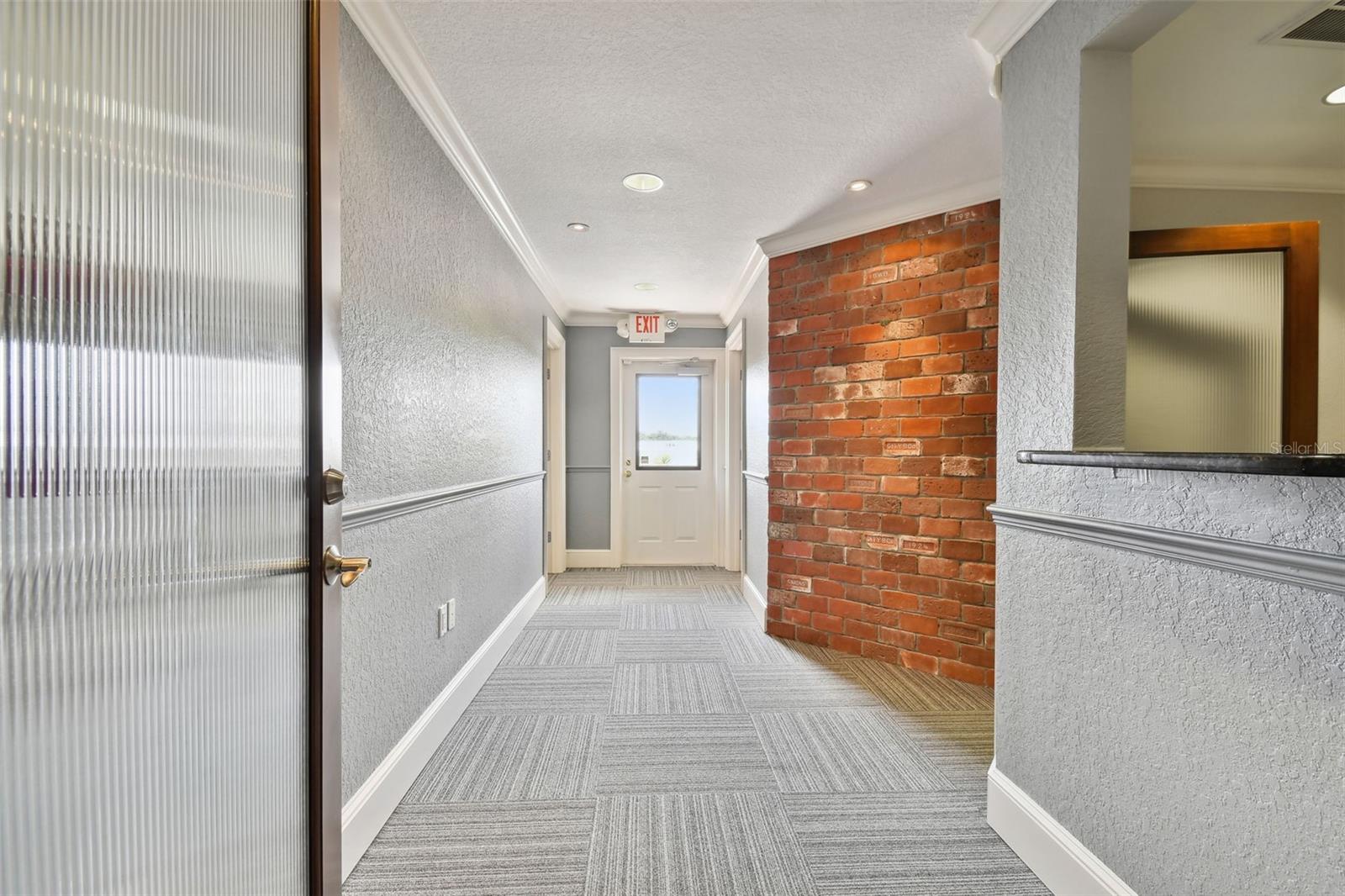 INTERLACHEN HEIGHTS - Commercial Lease