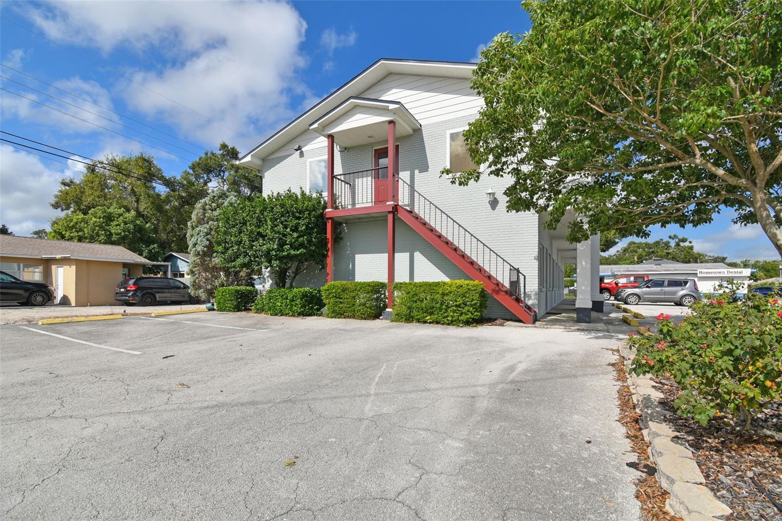 INTERLACHEN HEIGHTS - Commercial Lease