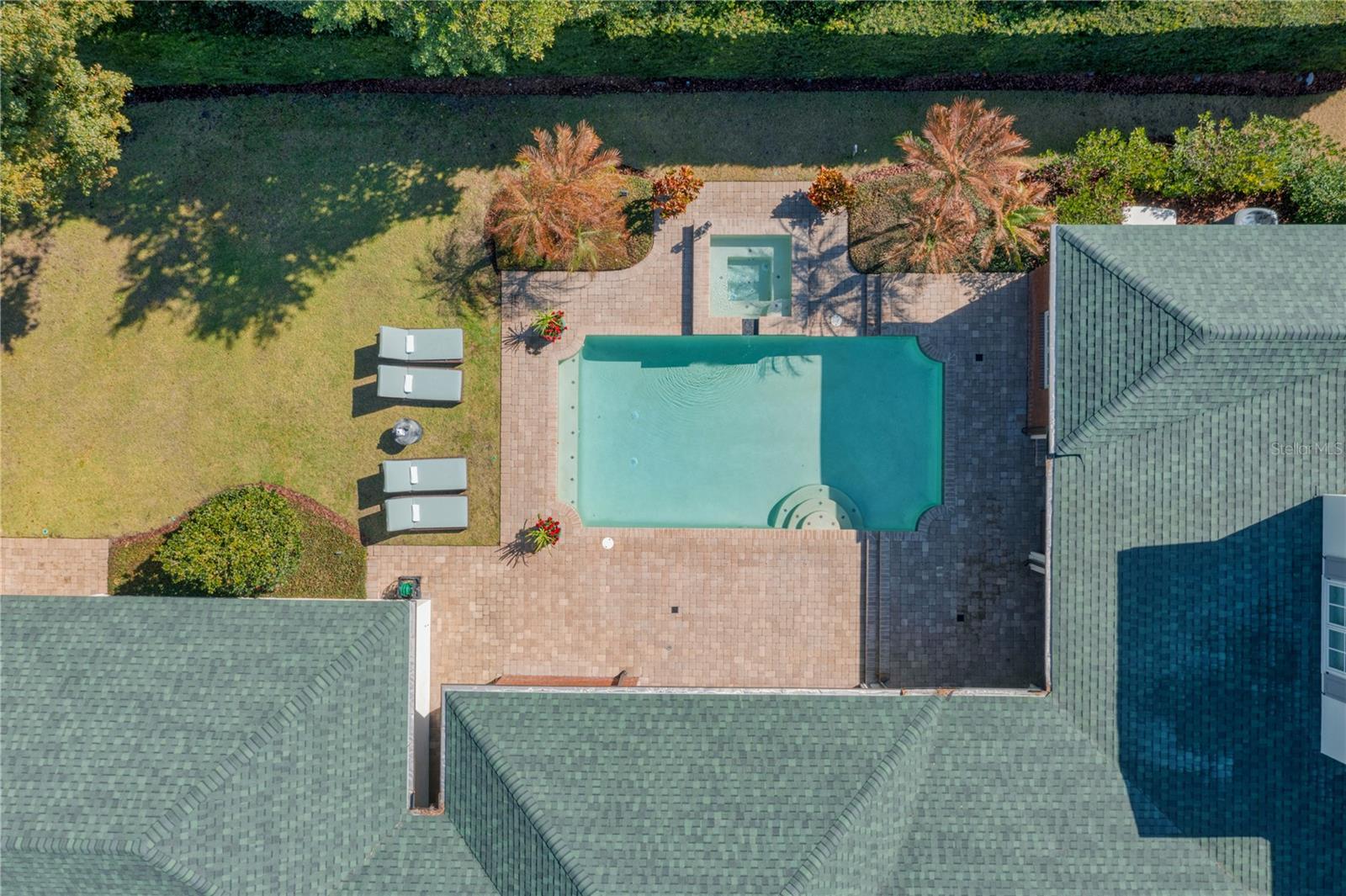 CHARMONT - Residential