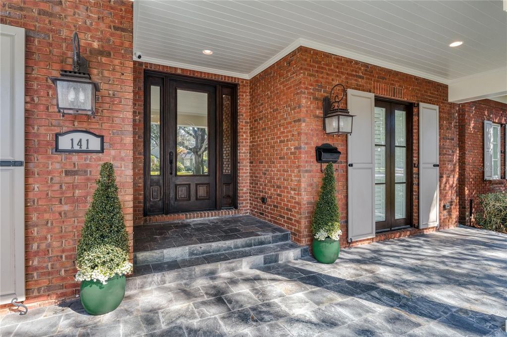 Photo of 141 Glenridge Way, Winter Park, FL 32789 (MLS # O6393616)