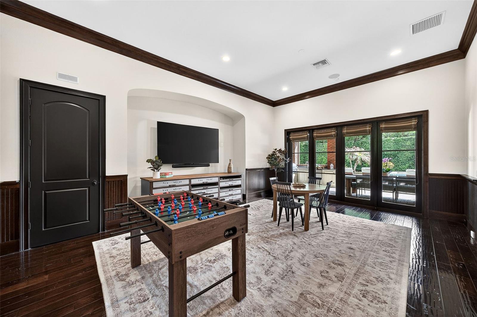 CHARMONT - Residential