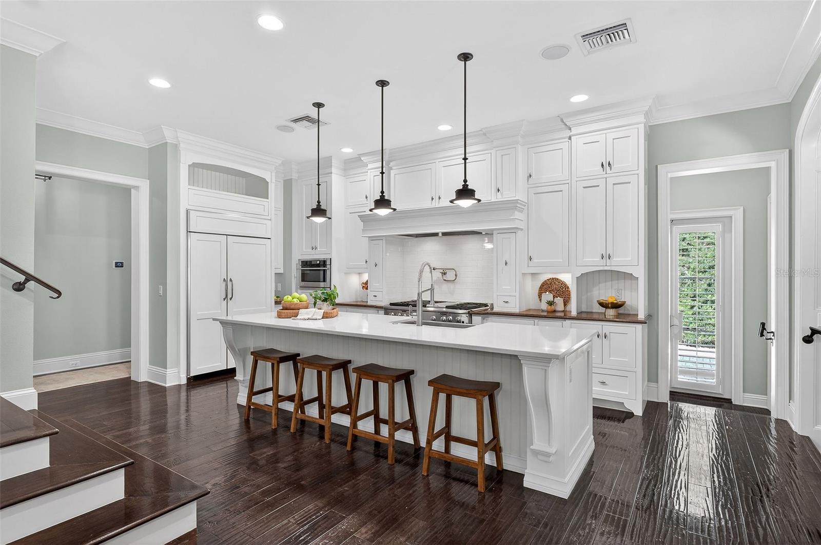 CHARMONT - Residential