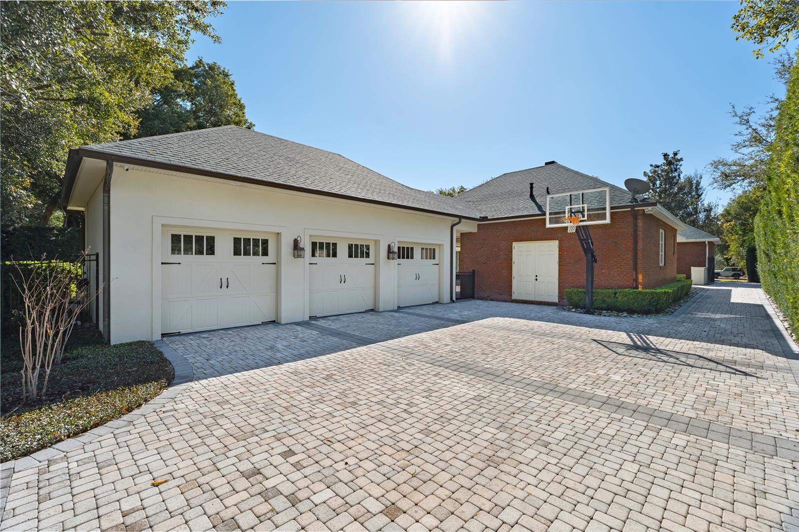 CHARMONT - Residential