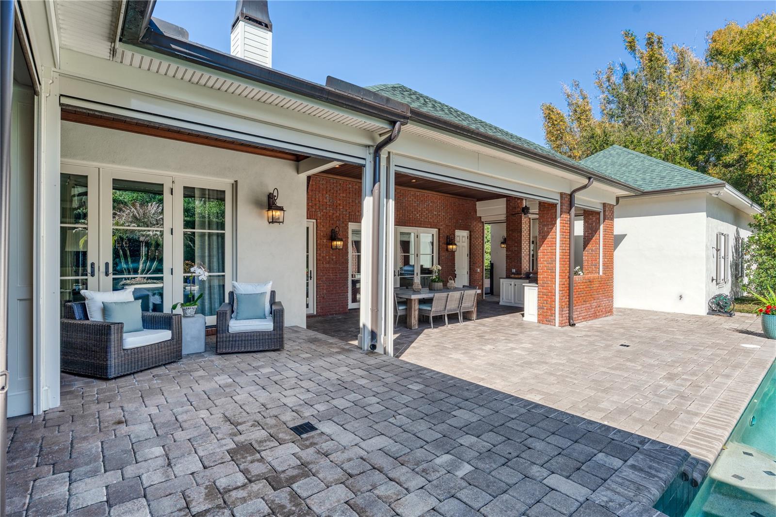 CHARMONT - Residential