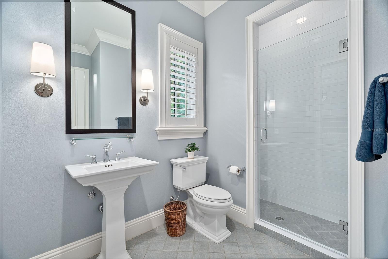 CHARMONT - Residential