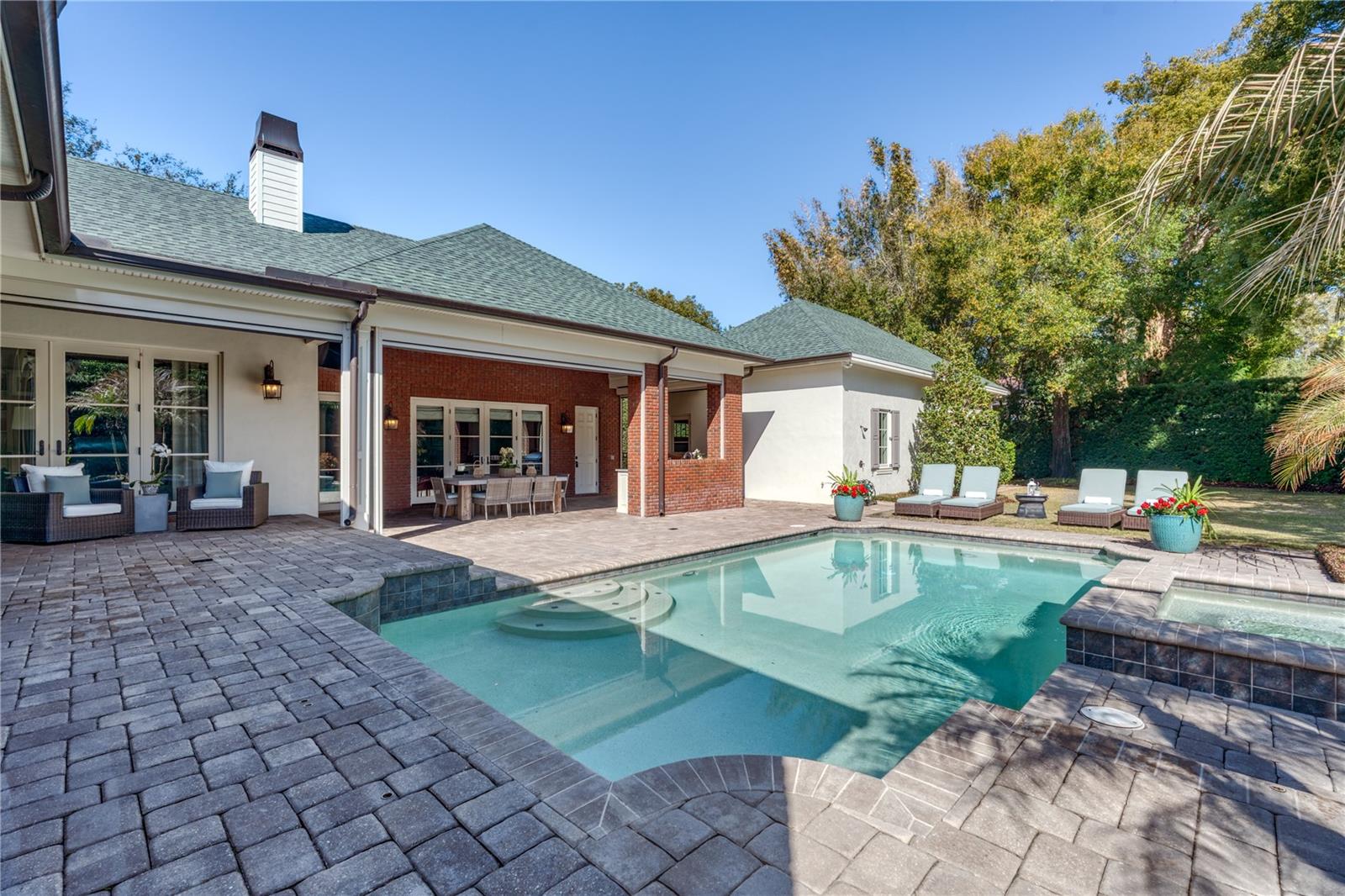 CHARMONT - Residential