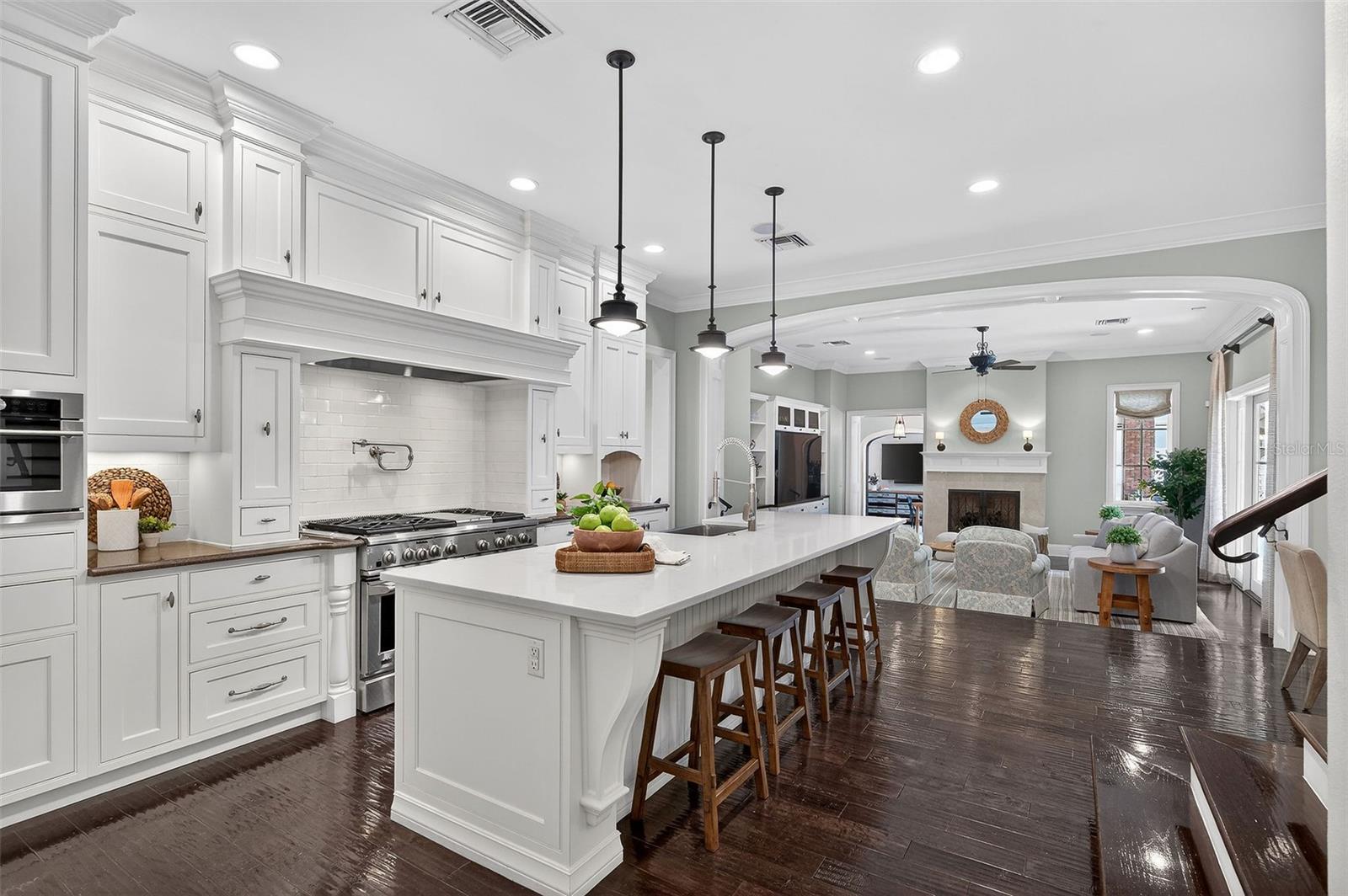 CHARMONT - Residential