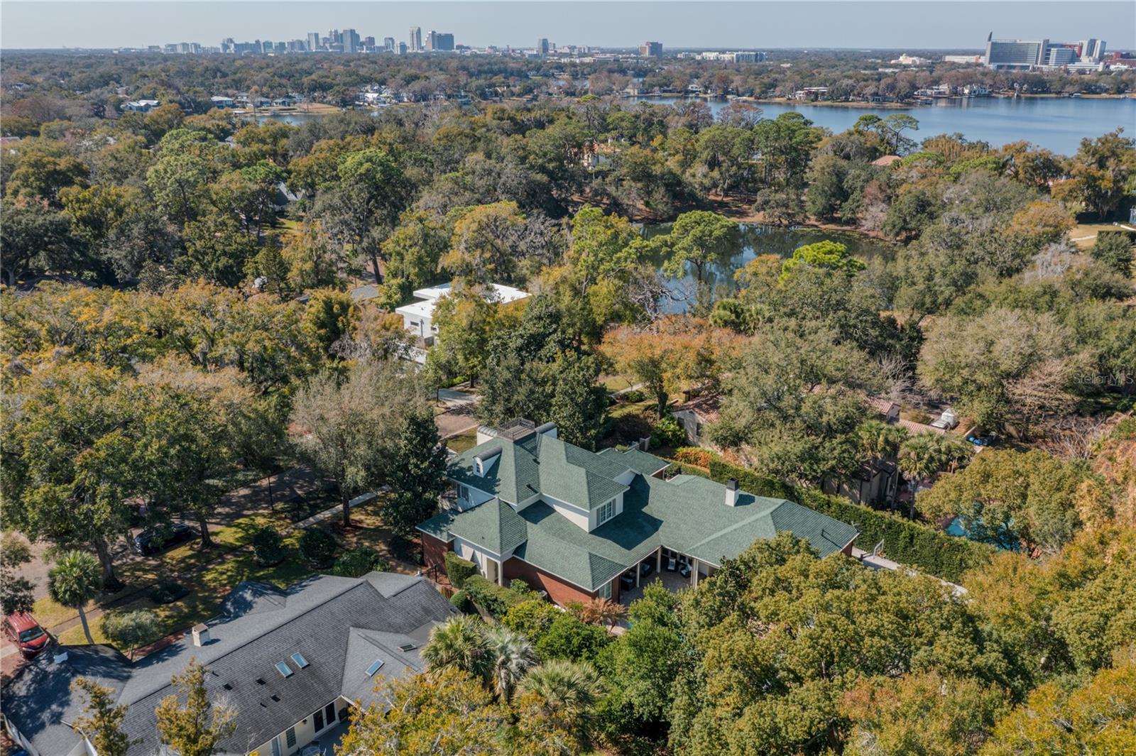 CHARMONT - Residential