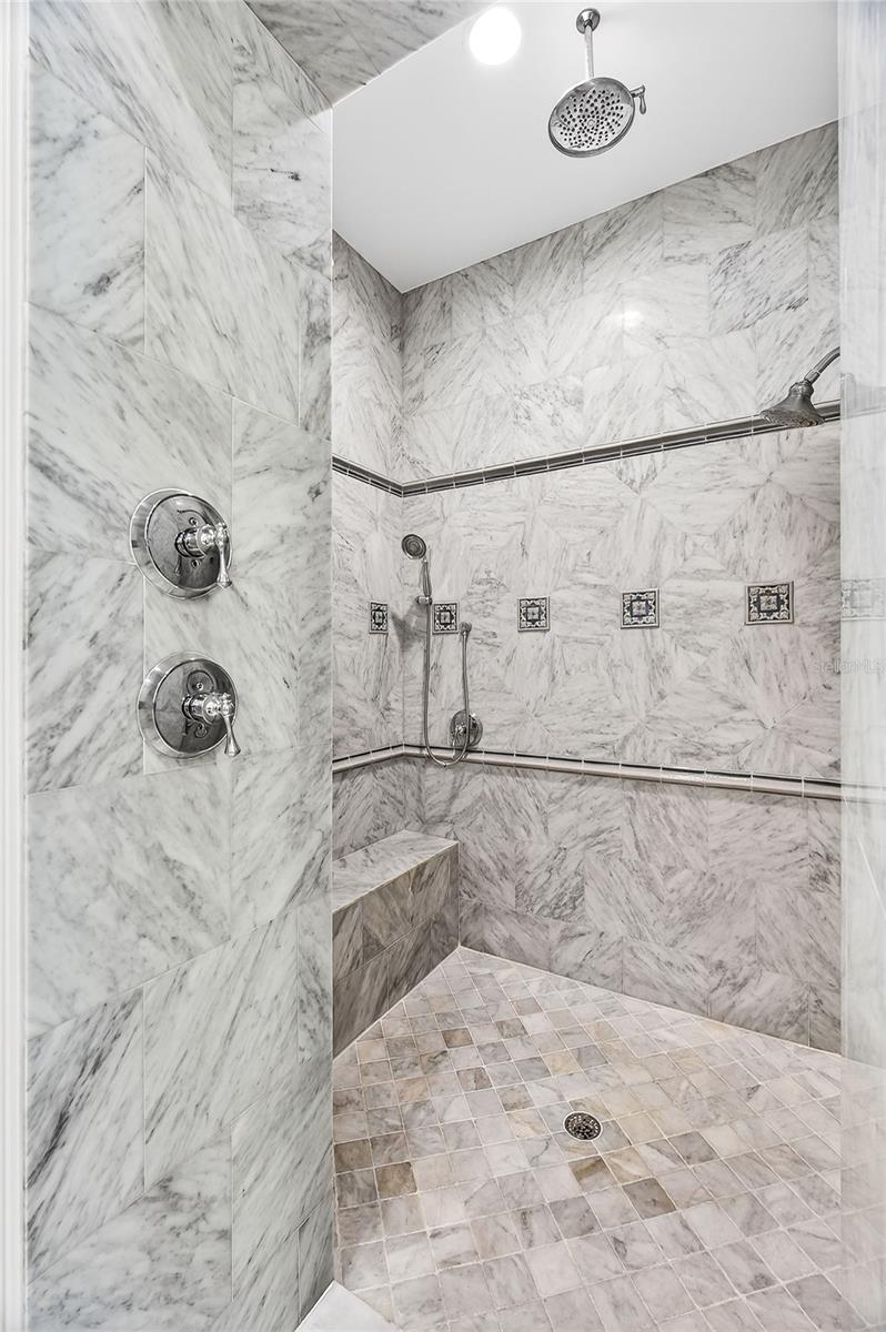 CHARMONT - Residential