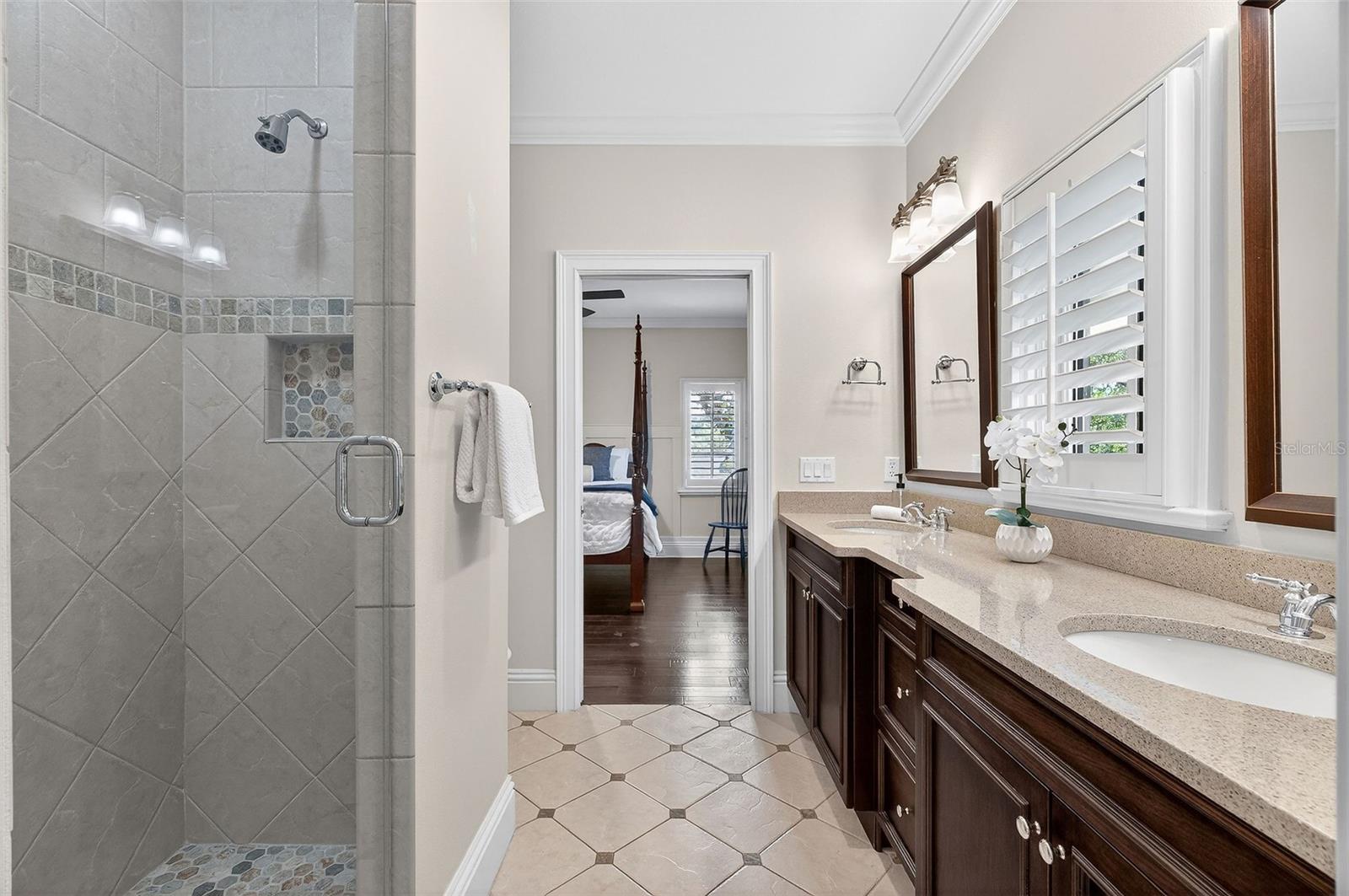 CHARMONT - Residential