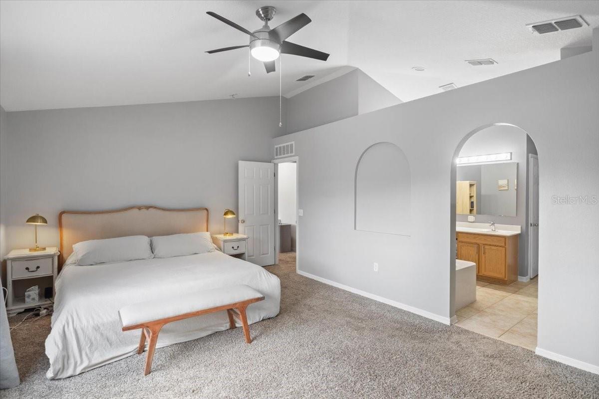 TRAILS UNIT 1 - Residential