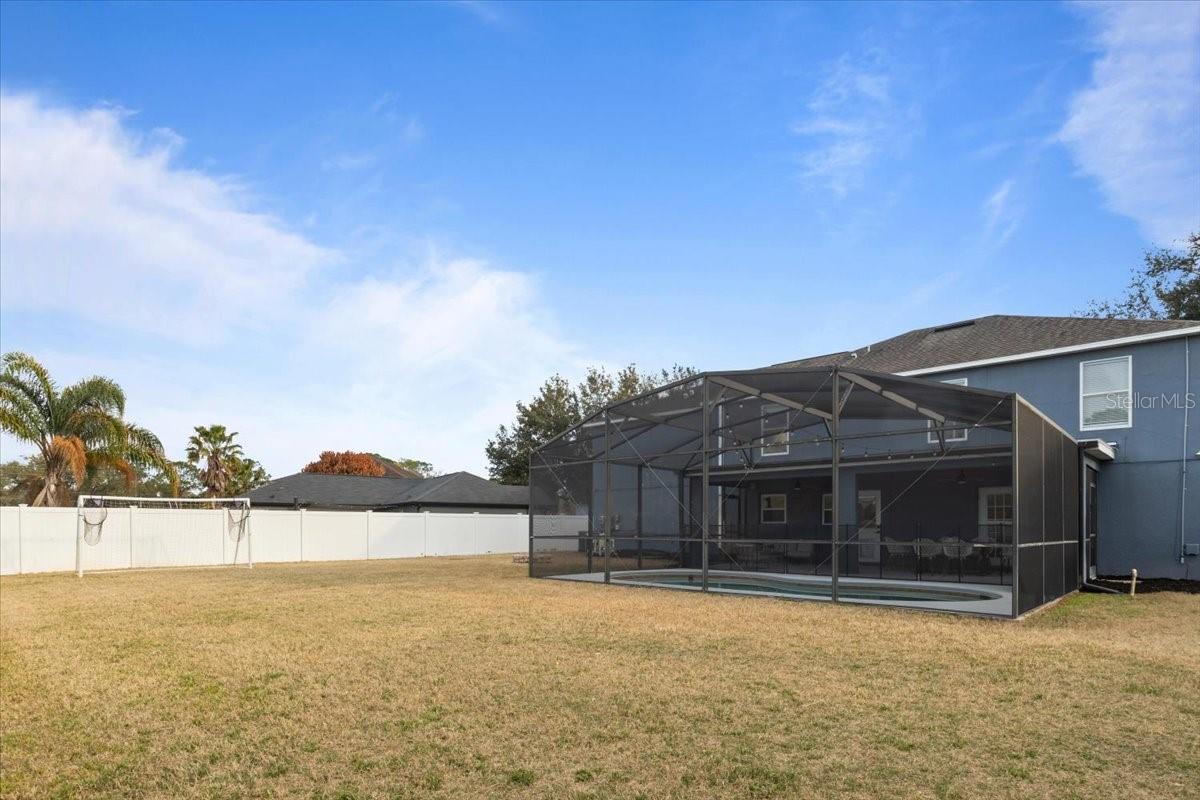 TRAILS UNIT 1 - Residential