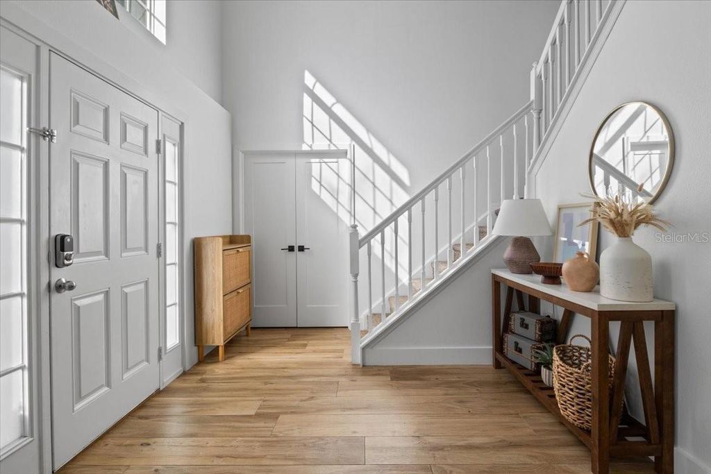 Photo of 673 Red Pepper Loop, Chuluota, FL 32766 (MLS # O6385818)