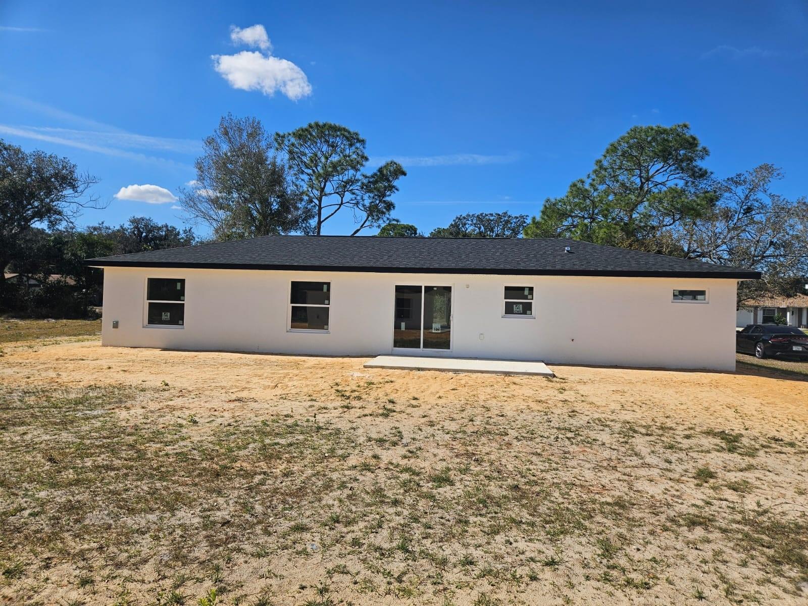 AVON PARK LAKES UNIT 18 - Residential