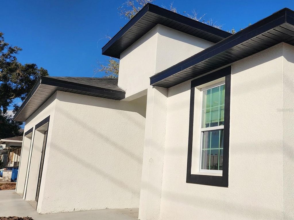 Photo of 109 Dr Martin Luther King Jr Boulevard S #B, Lake Wales, FL 33853 (MLS # O6376791)