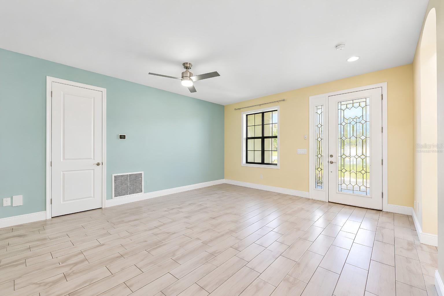 4024 SALIDA DEL SOL DRIVE, SUN CITY CENTER, FL, 33573 3 4024 SALIDA DEL SOL DRIVE