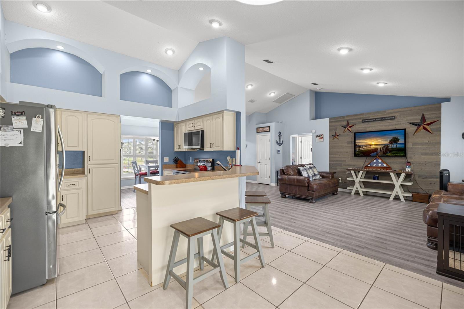 PINE RIDGE UNIT 03 - Residential