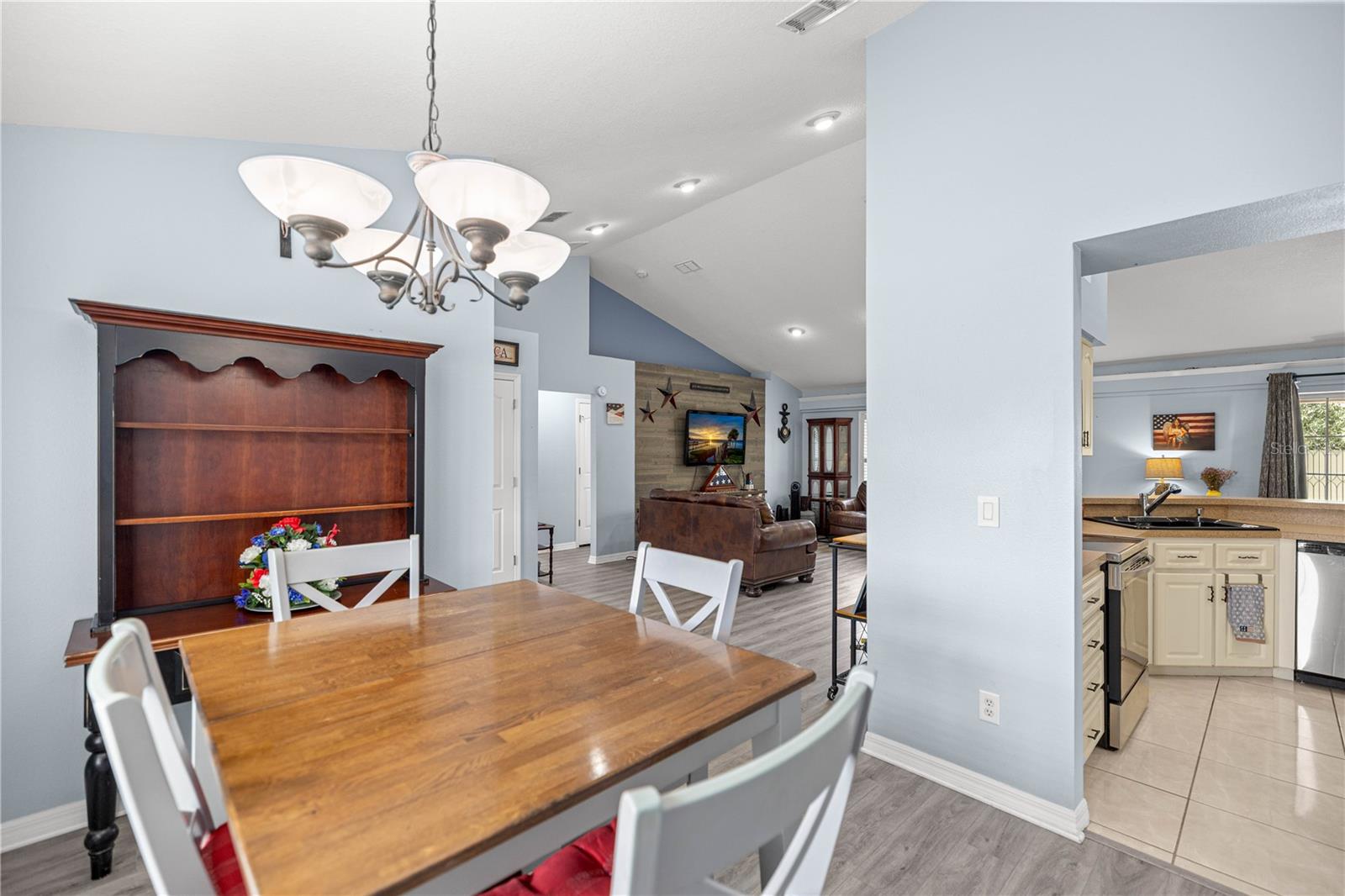 PINE RIDGE UNIT 03 - Residential