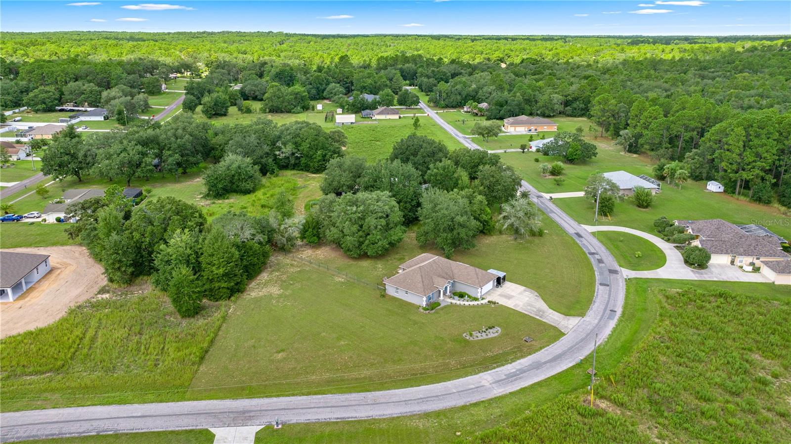 PINE RIDGE UNIT 03 - Residential