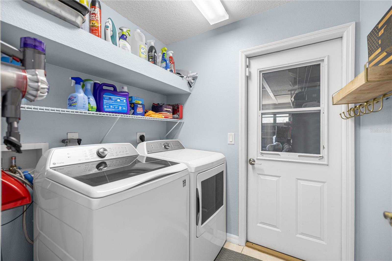 PINE RIDGE UNIT 03 - Residential